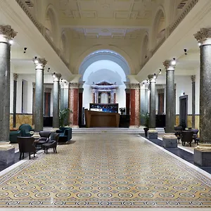 **** Hotel The Building Italy